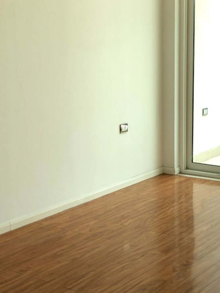 Room, dlf-the-crest 4 Bedroom 4010 Sq.Ft. Apartment In Sector 54 Gurgaon 8334673