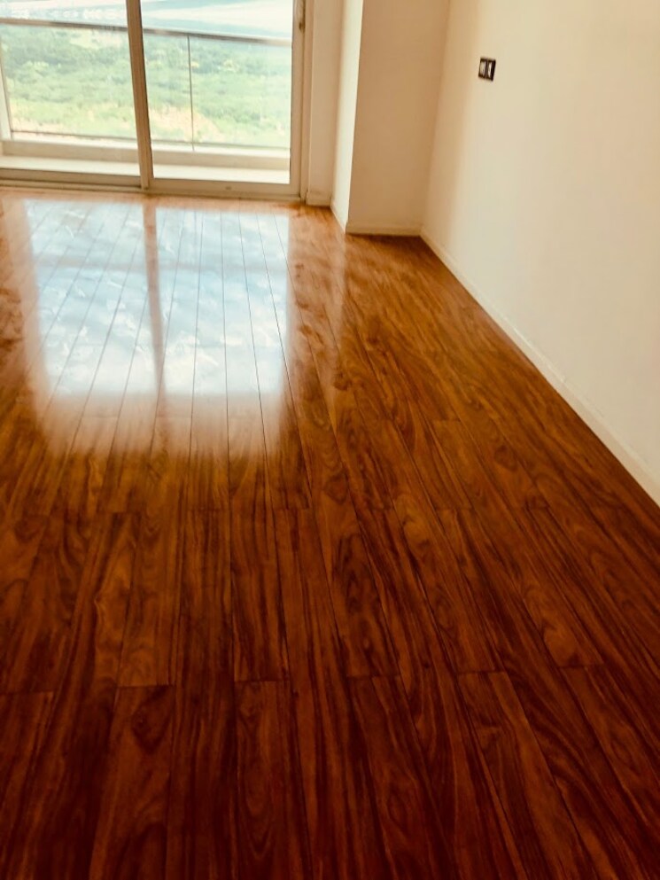 Room, dlf-the-crest 4 Bedroom 4010 Sq.Ft. Apartment In Sector 54 Gurgaon 8334673