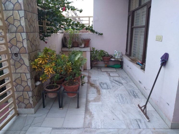 Balcony, patiala road 3.5 Bedroom 1100 Sq.Ft. Independent House In Patiala Road Zirakpur 8334692