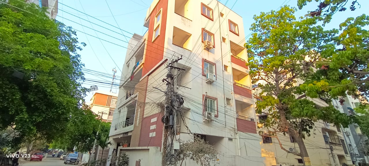 6+ BHK + Pooja Room,Servant Room Independent House For Sale in Manikonda