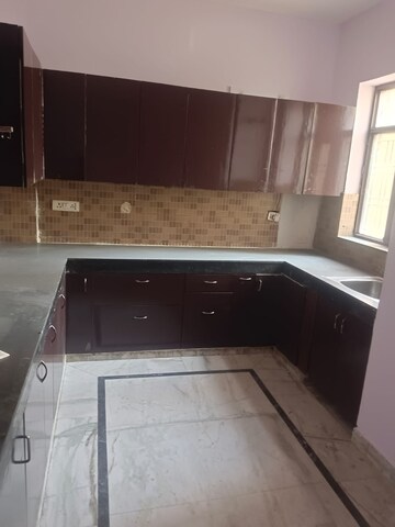 Kitchen in 3 BHK Builder Floor at Sector 9 – for Rent