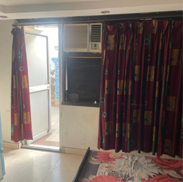 Bedroom in Studio Apartment at Motia Heights, Dhakoli Village – for Rent