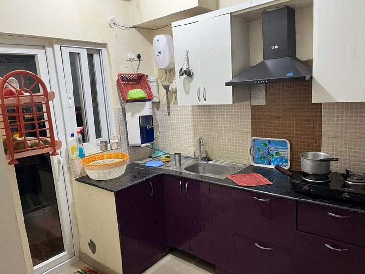 Master Bedroom, ambesten-twin-corsage 3 Bedroom 1450 Sq.Ft. Builder Floor In Sector 1 Greater Noida Greater Noida 8334775