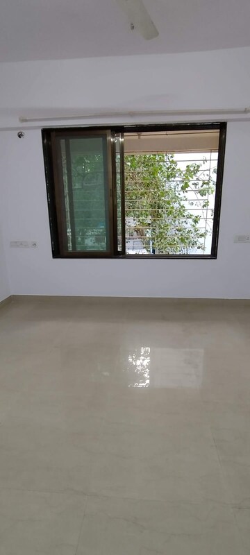 1 BHK Apartment For Rent in Vile Parle East