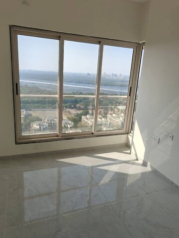 2 BHK Apartment For Rent in Runwal Nirvana, Parel