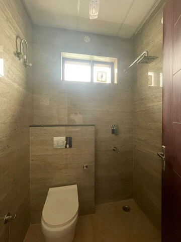 Bathroom in 3 BHK Builder Floor at Unitech South City II, Sector 50 – for Rent
