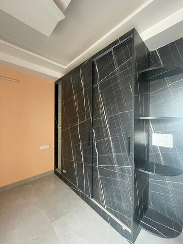 Bathroom in 3 BHK Builder Floor at Unitech South City II, Sector 50 – for Rent