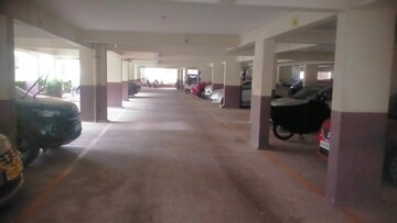 Parking in 3 BHK Apartment at Jalahalli – for Rent