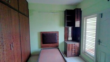 Furnished Amenities in 3 BHK Apartment at Jalahalli – for Rent