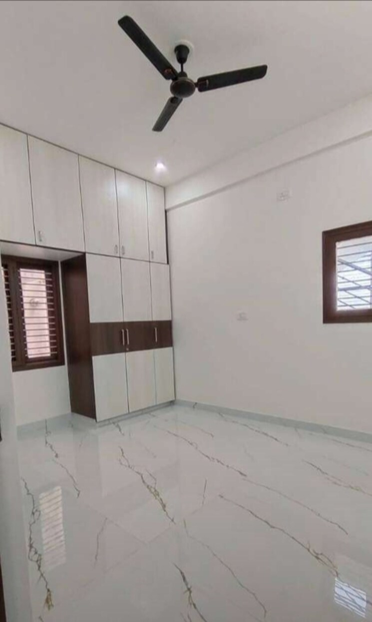 Room, queens-manor-apartment 2 Bedroom 1300 Sq.Ft. Builder Floor In Shivaji Nagar Bangalore 8334884
