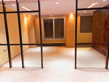 Room in 4 BHK Apartment at Banjara Hills – for Sale