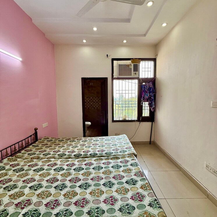 Bedroom, sector 20 2 Bedroom 1600 Sq.Ft. Builder Floor In Sector 20 Panchkula 8334911