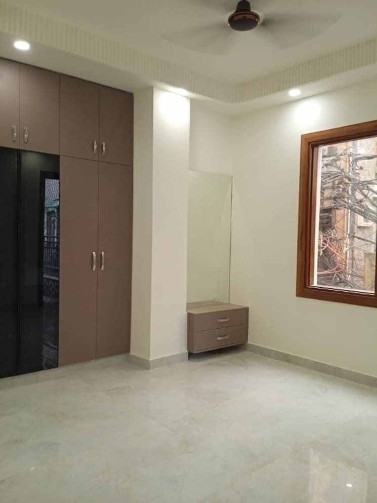 Room, sector 2 dwarka 3 Bedroom 1000 Sq.Ft. Apartment In Sector 2, Dwarka Delhi 8334948