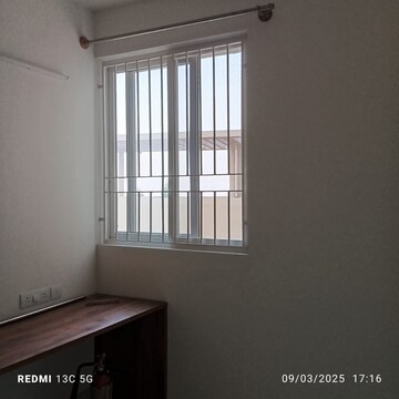 Room in 3 BHK Apartment at Brigade Cornerstone Utopia, Varthur – for Rent