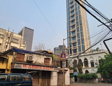  Shop – Exterior View View at Russel Street - for Rent