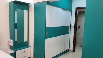 Room in 3.5 BHK Apartment at Bhartiya Nikoo Homes Phase 2, Thanisandra Main Road – for Rent