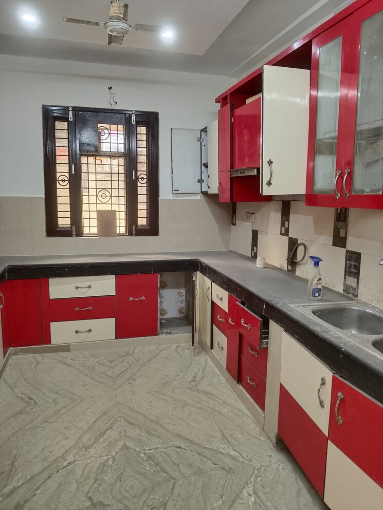 Kitchen, sector 43 3 Bedroom 2200 Sq.Ft. Builder Floor In Sector 43 Faridabad 8335173