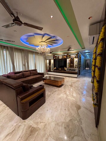 Bedroom in 2 BHK Apartment at Hiranandani Fortune City, New Panvel – for Rent