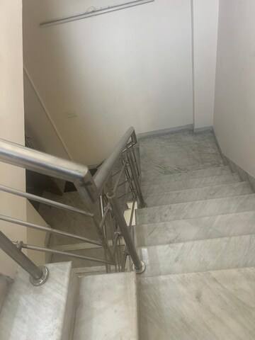 Staircase in 2 BHK Builder Floor at Sector 40 – for Rent