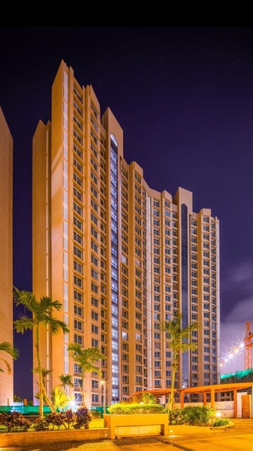 2 BHK Apartment For Sale in Gurukrupa Marina Enclave, Malad West