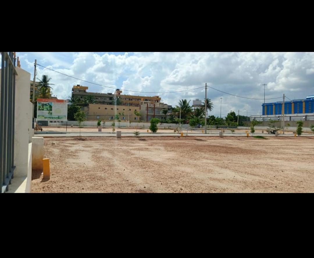 Plot For Sale in Ns Good Property 