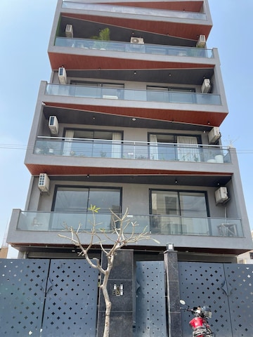 3 BHK Builder Floor – Exterior View View at Anant Raj Ashok Estate, Sector 63a - for Sale