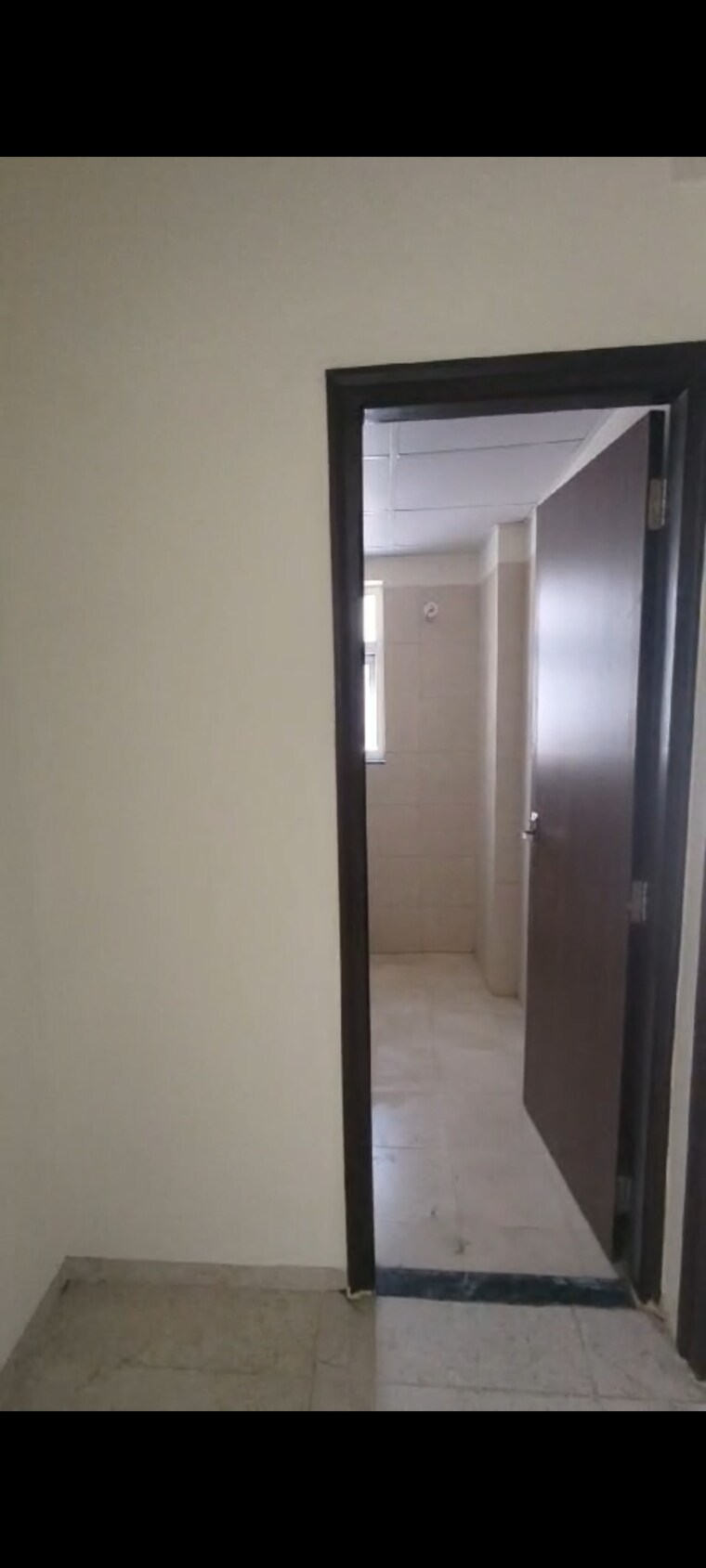 Room, sector 80 2 Bedroom 1120 Sq.Ft. Apartment In Sector 80 Faridabad 8335465