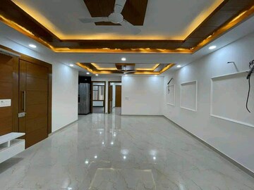 Living Room in 3 BHK Builder Floor at Sector 41 – for Sale