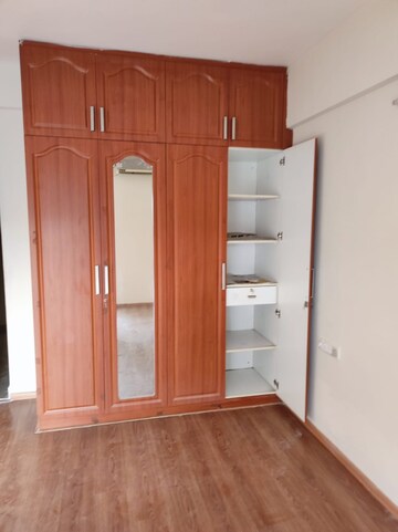 2 BHK Apartment For Rent in Keerthi Surya Shakthi Towers Hoodi Bangalore  8335519