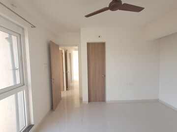 1.5 BHK Apartment For Rent in Godrej Emerald, Ghodbunder Road