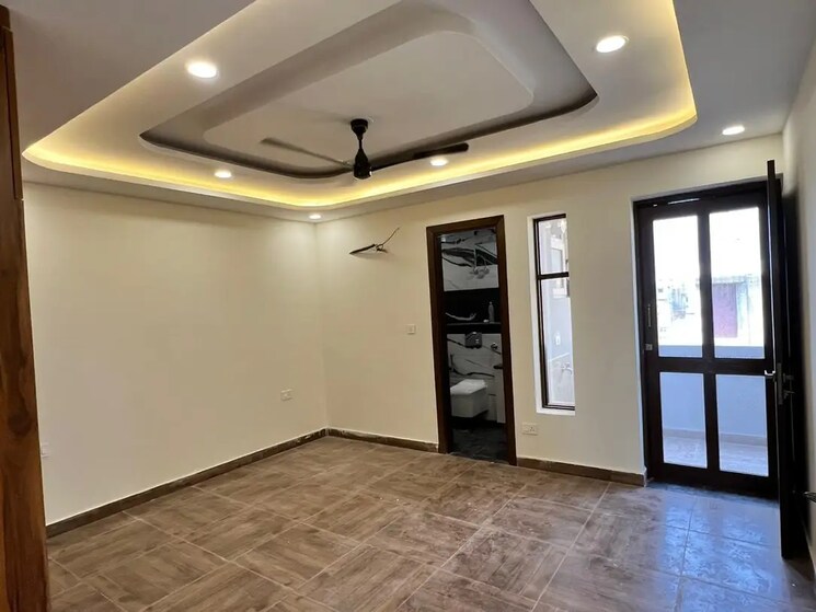 Room, sector 43 3 Bedroom 1800 Sq.Ft. Builder Floor In Sector 43 Faridabad 8335629