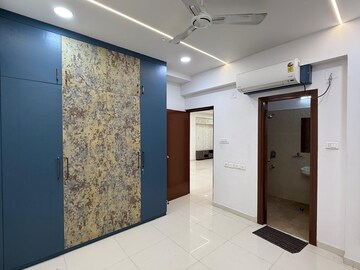 Room in 3 BHK Apartment at Pacifica Hill Crest, Gachibowli – for Rent