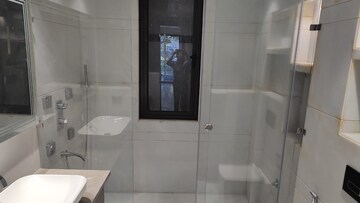 Bathroom in 4 BHK Builder Floor at Whispering Meadows, Sector 43 – for Sale