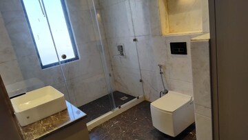 Bathroom in 4 BHK Builder Floor at Whispering Meadows, Sector 43 – for Sale