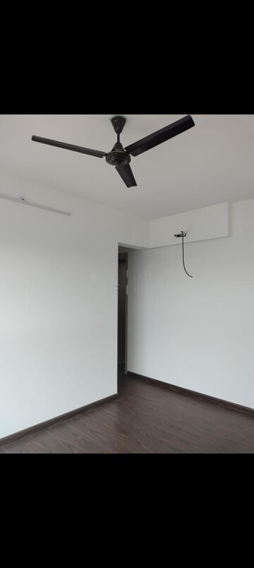 Room in 2 BHK Apartment at Rajesh Raj Infinia, Malad West – for Rent