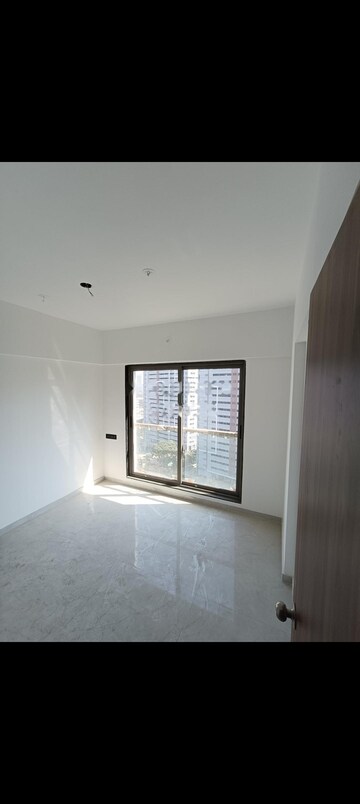 2 BHK Apartment For Rent in Rajesh Raj Infinia, Malad West