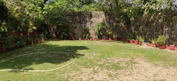 6+ BHK Villa – Garden View at Panchsheel Park - for Sale