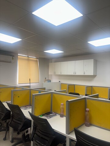  Office Space For Rent in Logix Park, Sector 16