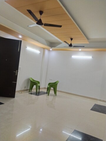 Master Bedroom in 3 BHK Builder Floor at Ansal Plaza Sector-23, Sector 23 – for Rent