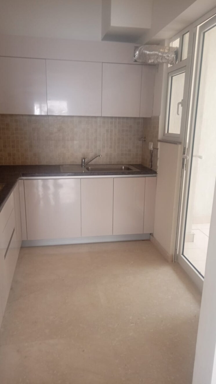 Bathroom, godrej-woods 2 Bedroom 1053 Sq.Ft. Apartment In Sector 43 Noida 8335937