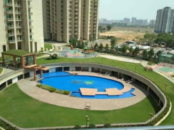 Swimming Pool in 3.5 BHK Apartment at Gaur Saundaryam, Tech Zone 4 Greater Noida – for Sale