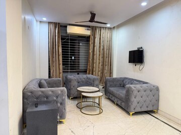 Living Room in 3 BHK Independent House at Empire Floors, Sector 57 – for Rent