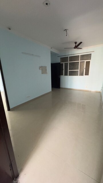 Room in 2 BHK Apartment at Assotech The Nest, Sain Vihar – for Sale