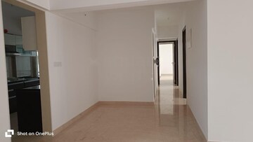Room in 2 BHK Apartment at Kohinoor City Phase Ii, Kurla – for Rent