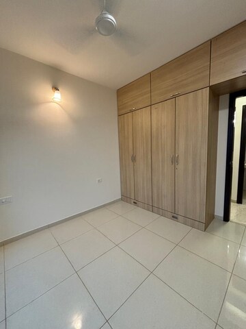 Room in 2 BHK Apartment at L&T Emerald Isle, Powai – for Rent