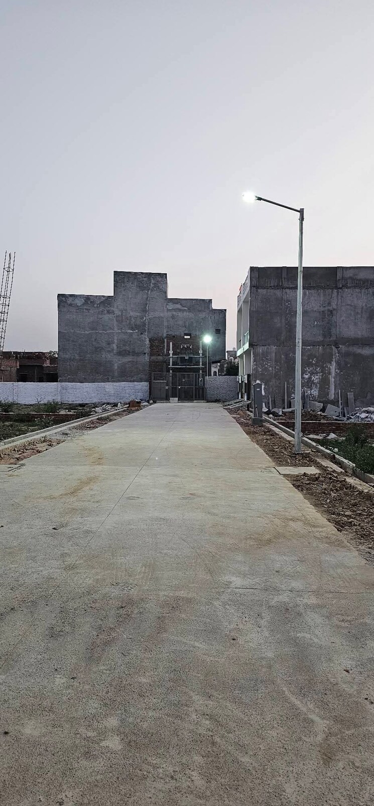 Exterior View, gaur-yamuna-city-galleria  100 Sq.Yd. Plot In Gaur Yamuna City Greater Noida 8336148