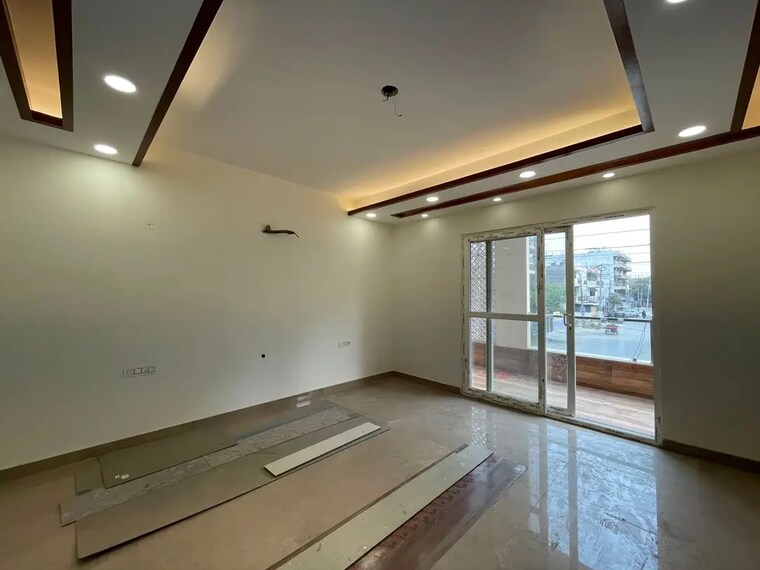 Room, sector 43 4 Bedroom 2500 Sq.Ft. Builder Floor In Sector 43 Faridabad 8336197