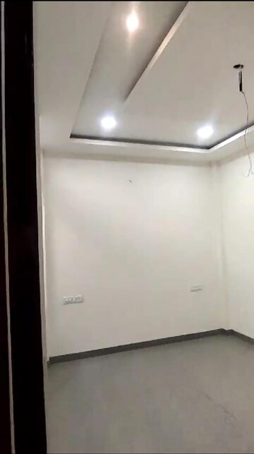 Room in 3 BHK Independent House at Talawali Chanda – for Sale