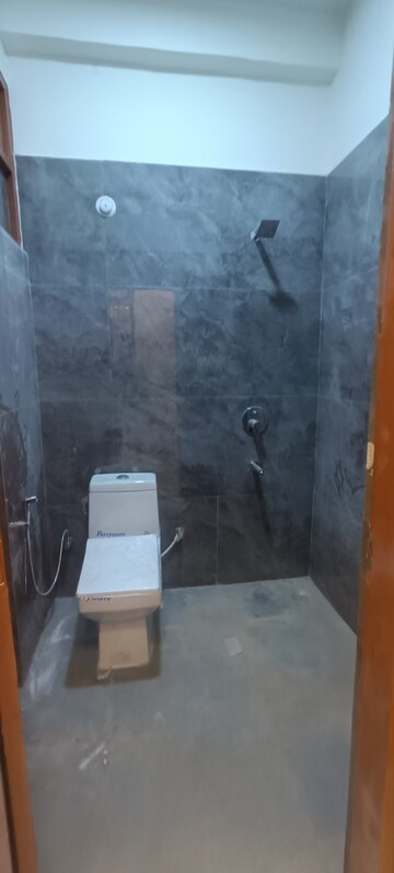 Bathroom in 3 BHK Villa at Arsha Madhav Greens, Gomti Nagar – for Sale