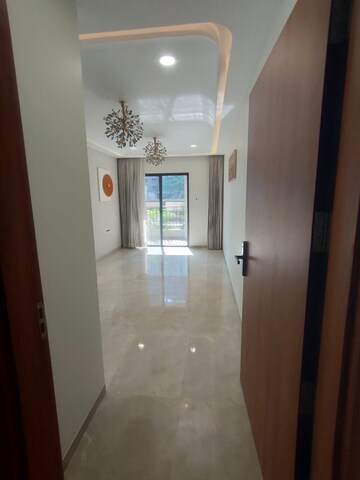 Room in 3 BHK Apartment at Buildwick Golden Valley, Mundhwa – for Sale
